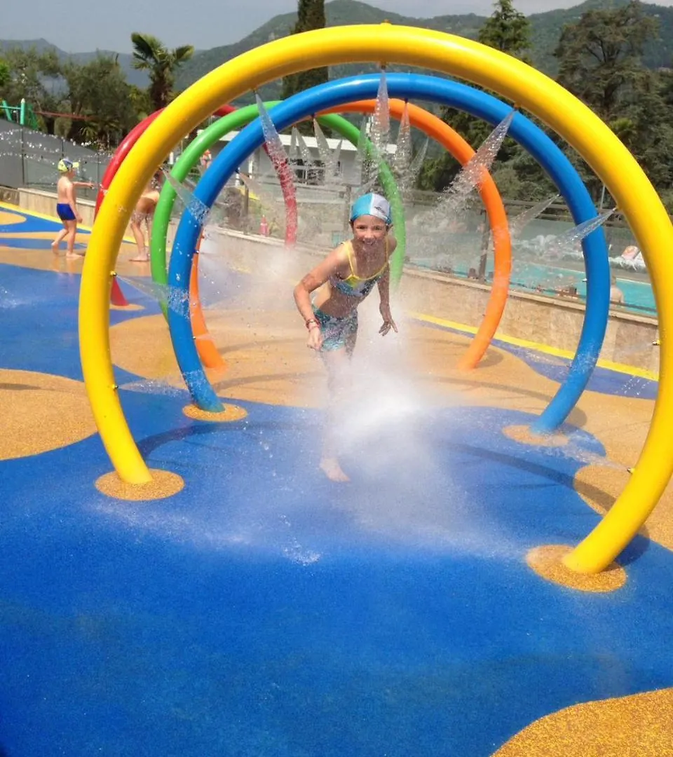 Villaggio Turistico Internazionale Eden San Felice del Benaco Kompleks wypoczynkowy
