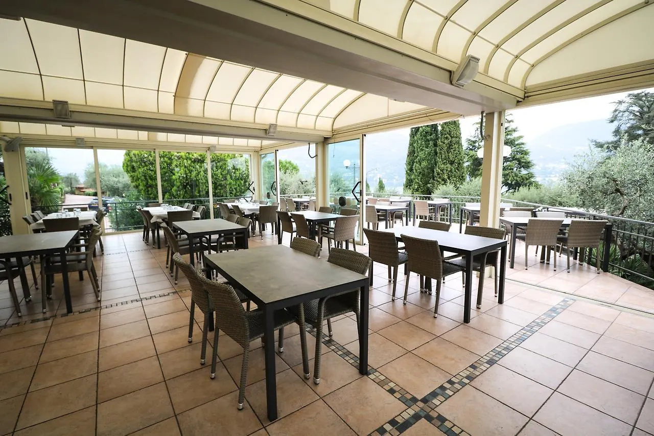 Villaggio Turistico Internazionale Eden San Felice del Benaco Holiday park